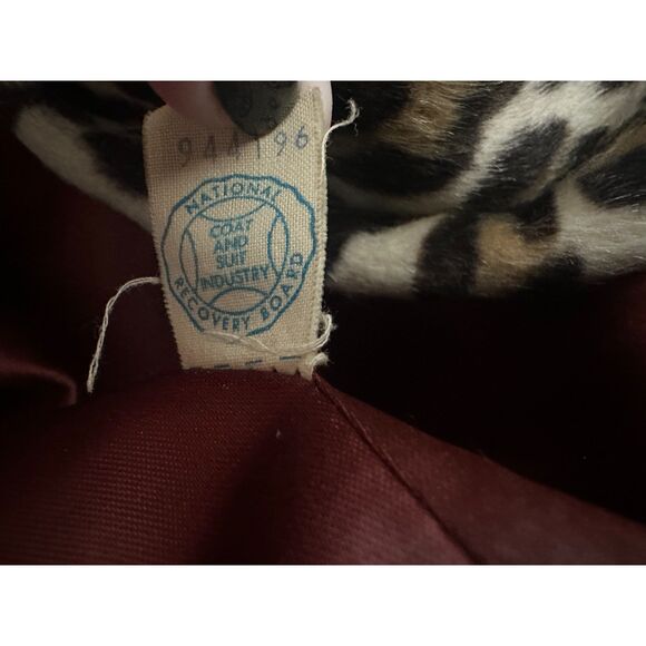 Vintage 1960s Kilimanjaro Sidney Blumenthal Faux Fur Leopard Coat Medium Large - Picture 9 of 9